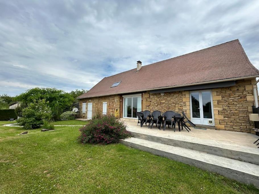 Vila Un Havre De Paix Au Perigord Anlhiac Exteriér fotografie