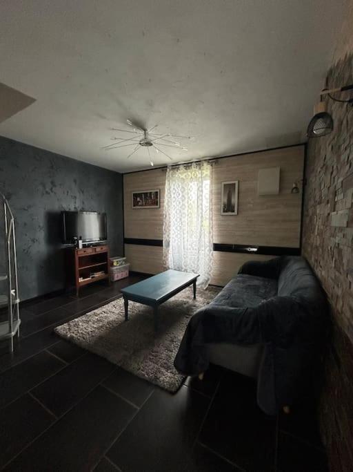 Vila Un Havre De Paix Au Perigord Anlhiac Exteriér fotografie