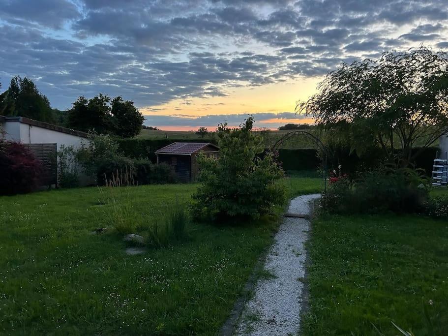 Vila Un Havre De Paix Au Perigord Anlhiac Exteriér fotografie