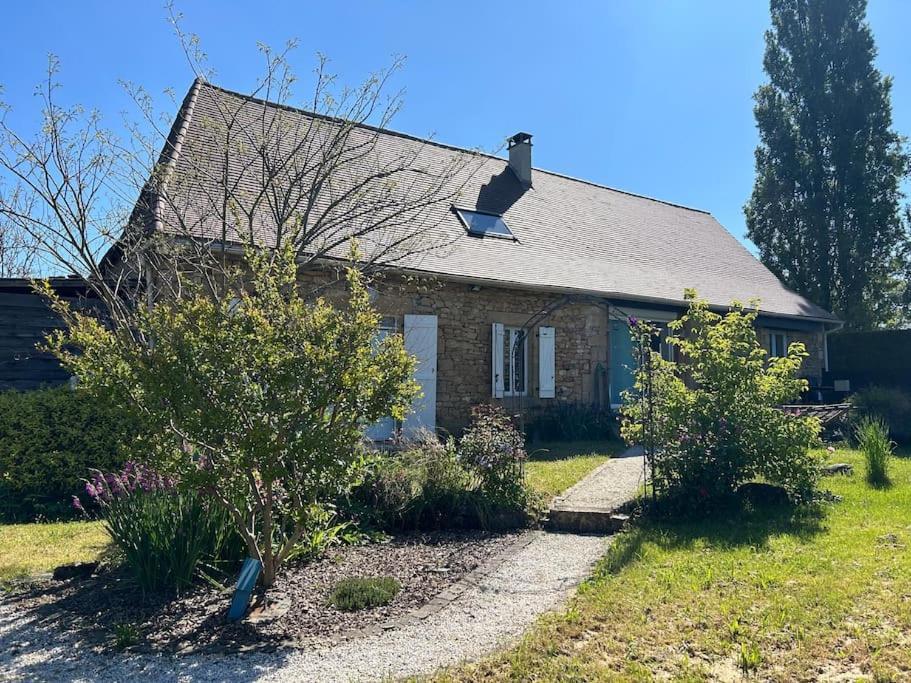 Vila Un Havre De Paix Au Perigord Anlhiac Exteriér fotografie