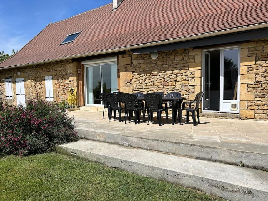 Vila Un Havre De Paix Au Perigord Anlhiac Exteriér fotografie
